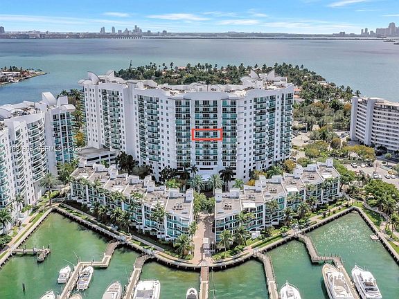 3rd image of 7900 Harbor Island Dr APT 1001