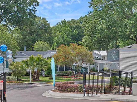 2nd image of 500 Chaffee Rd S #1a2