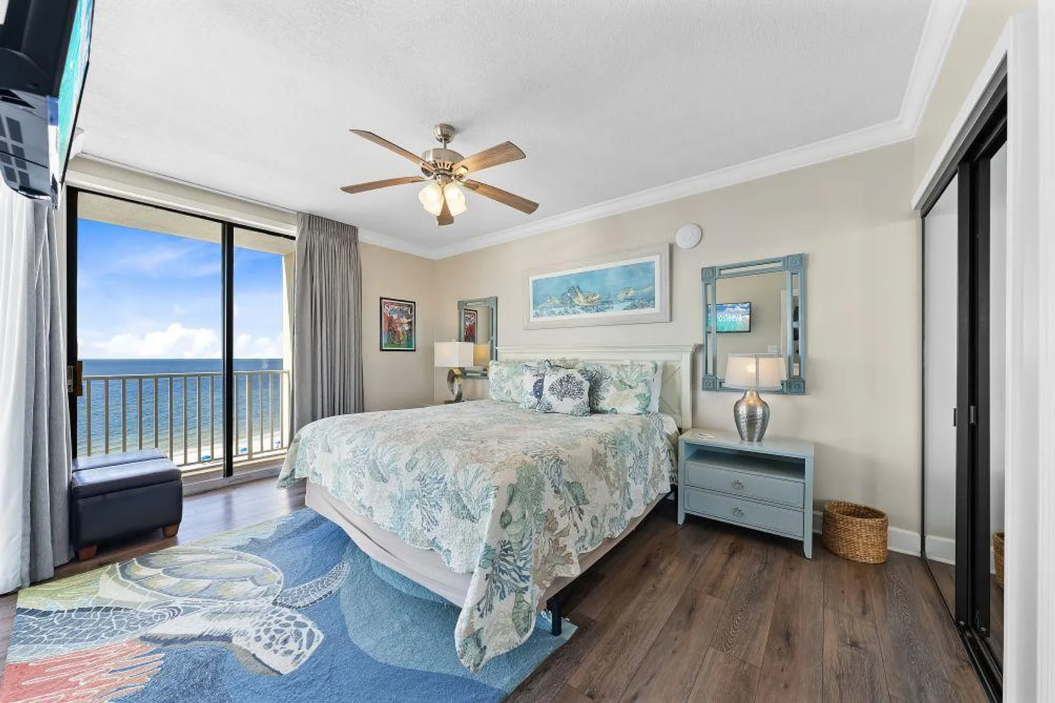3 bed, 3.0 bath, 1291 sqft, $5,066 — Photo 3