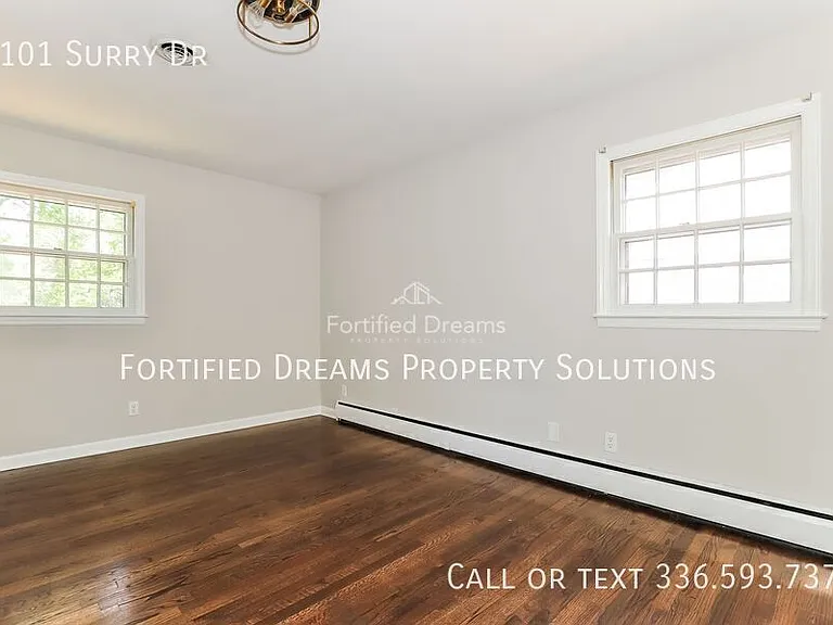 1101 Surry Dr — Photo 16