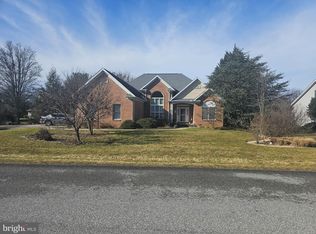6944 Fairway Oaks, Fayetteville, PA 17222