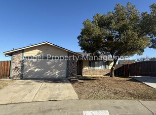 7979 Bastien Ct, Sacramento, CA 95828