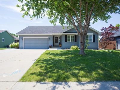 302 Deer Ridge Dr NW, Bondurant, IA, 50035