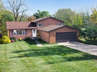 3737 Glendenning Rd, Downers Grove, IL 60515