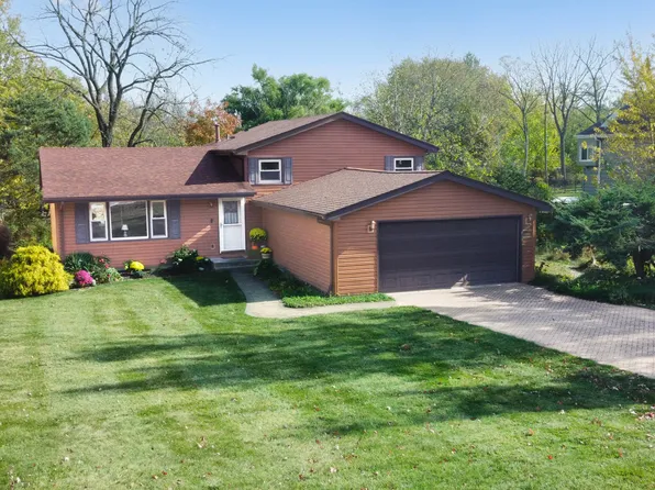 3737 Glendenning Rd, Downers Grove, IL 60515