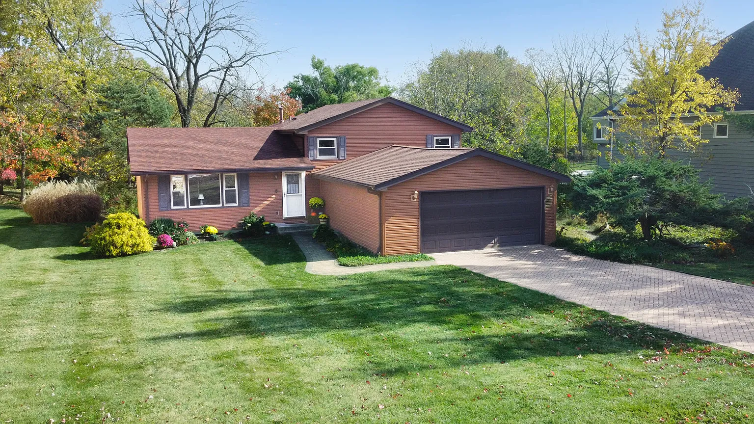 3737 Glendenning Rd photo 1