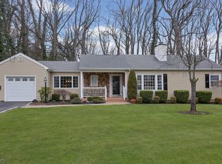 1380 Mohawk Dr, Mountainside, NJ 07092