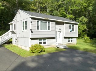 53 Margaret St, Naples, ME 04055