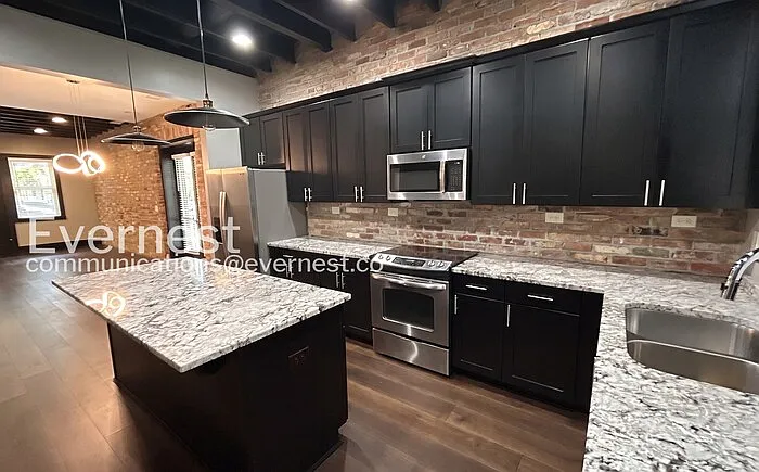 506 Barristers Ct — Photo 3