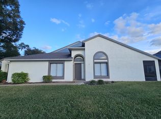 115 Lakepointe Cir, Kissimmee, FL 34743