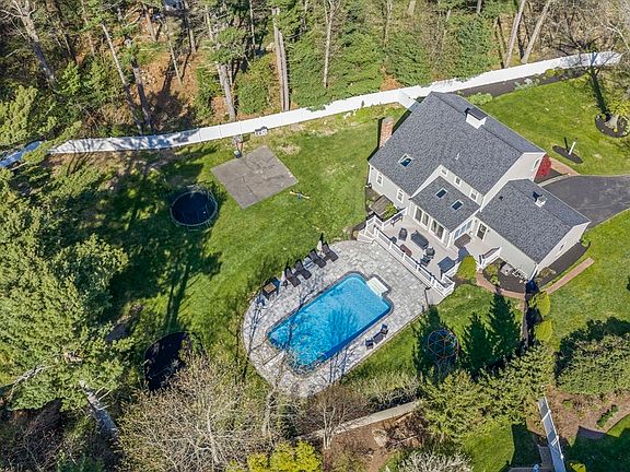 2nd image of 20 Seager Farm Rd