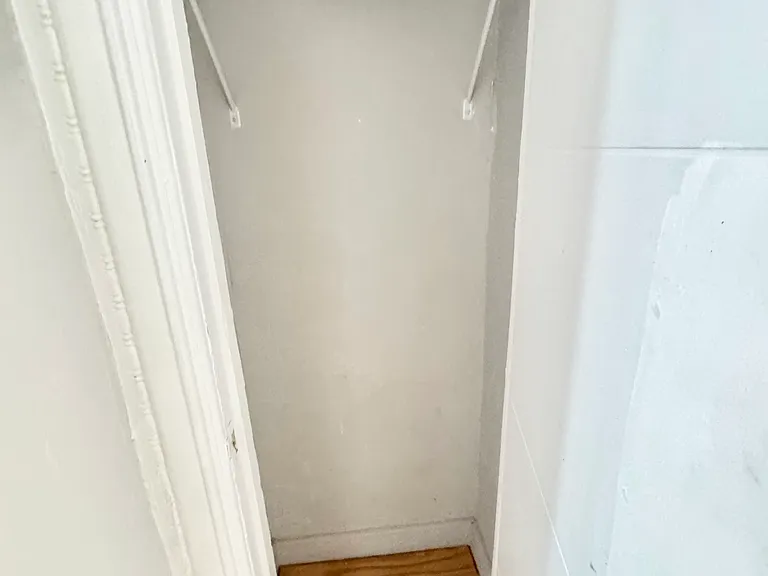 223 Washington Ave #1 — Photo 22