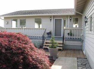 37957 Fawn Rd NE, Hansville, WA 98340