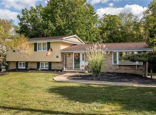 66 Royal Oak Dr, Washington, PA