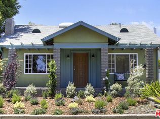 1561 Carmona Ave, Los Angeles, CA 90019