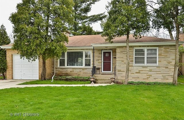 1st image of 9249 Lincolnwood Dr