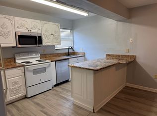 U 171 2811 S Archer Rd #W, Gainesville, FL 32608