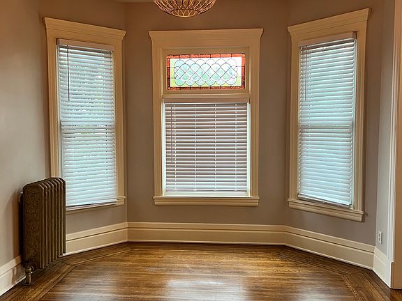 5th image of 1520 Elliot Ave #3A