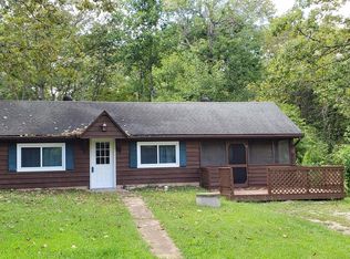 303 Cedar Ln, Lonedell, MO 63060