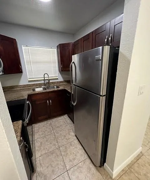 2640 NE 8th Ave #17 — Photo 4