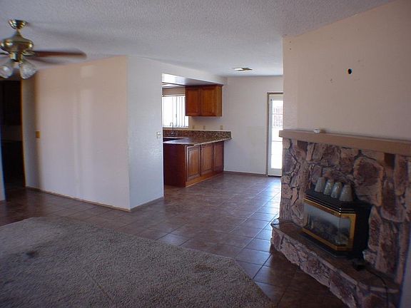 5th image of 8010 Paisley Ave