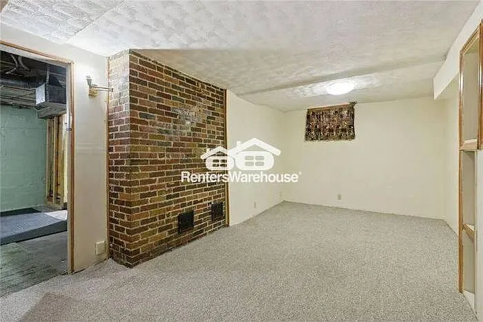 945 Sherburne Ave — Photo 19