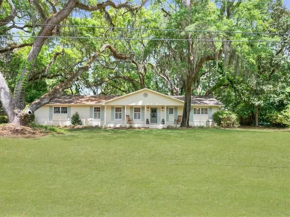 216 Devonwood Dr, Saint Simons Island, GA 31522