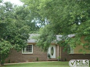 401 Lookout Dr, Columbia, TN 38401