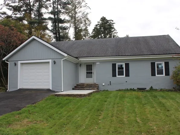 15 Cady Ln, Southbridge, MA 01550