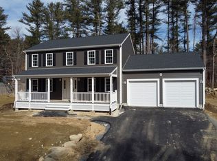 16 Spruce Rd, Lakeville, MA 02347