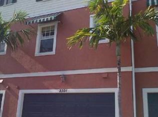 2301 NE 9th Ave, Wilton Manors, FL 33305