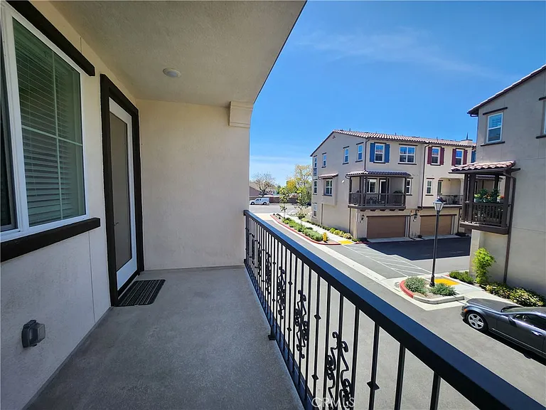 2408 Villena Way — Photo 32