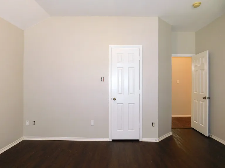 8613 Sagebrush Trl — Photo 15