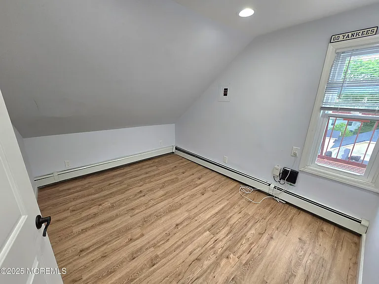 408 4th Ave #3 — Photo 5