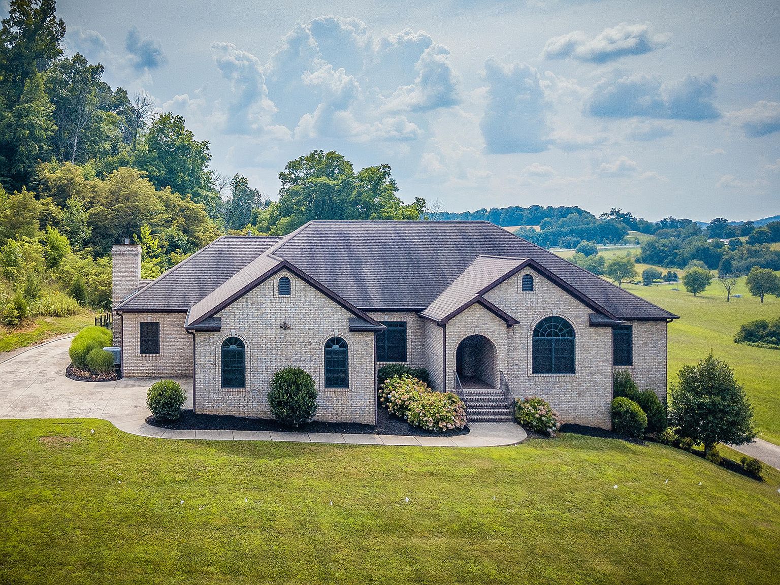 2889 Knob Creek Rd, Johnson City, TN 37604 Zillow