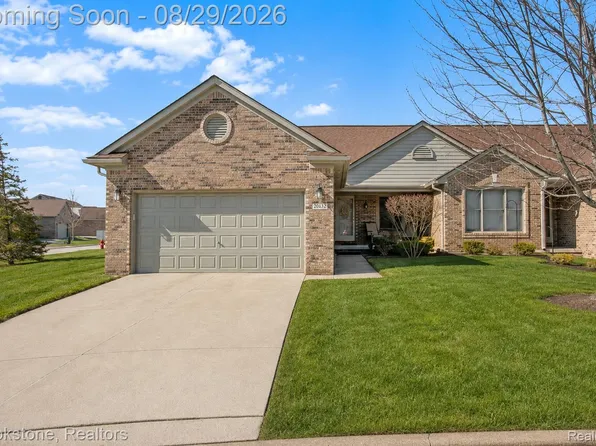 35413 Upmann Dr, Sterling Heights, MI 48310