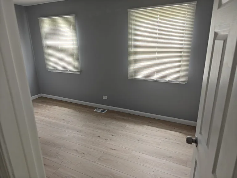 2208 Kensington Dr — Photo 43