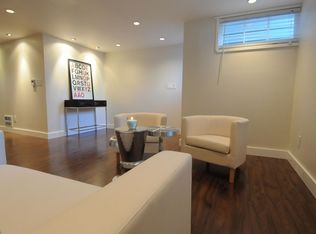 5436 California Ave SW #B, Seattle, WA 98136