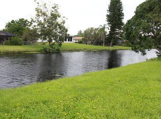 96 Annapolis Ln, Rotonda West, FL 33947