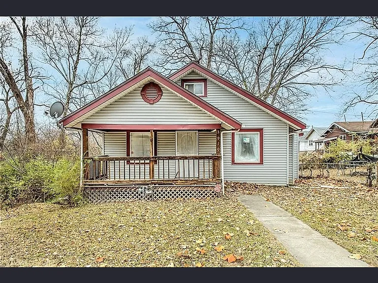 3910 Mersington Ave — Photo 1