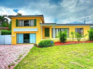 10310 Buena Ventura Dr, Boca Raton, FL 33498