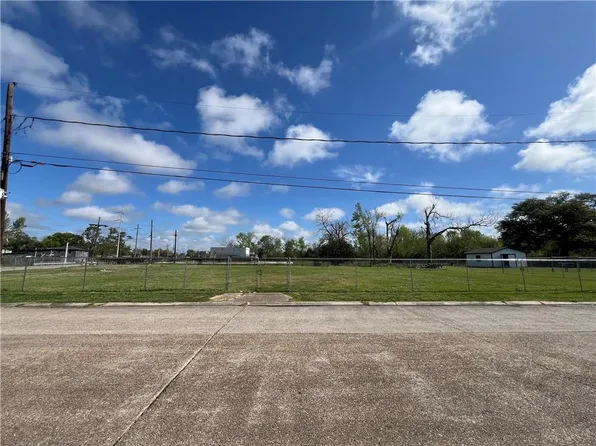921 East St, Houma, LA 70363