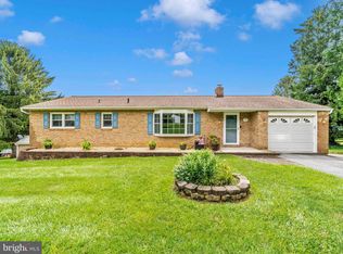2705 Hi View Dr, Hampstead, MD 21074