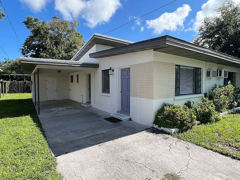 2325 Belmar Dr — Photo 1
