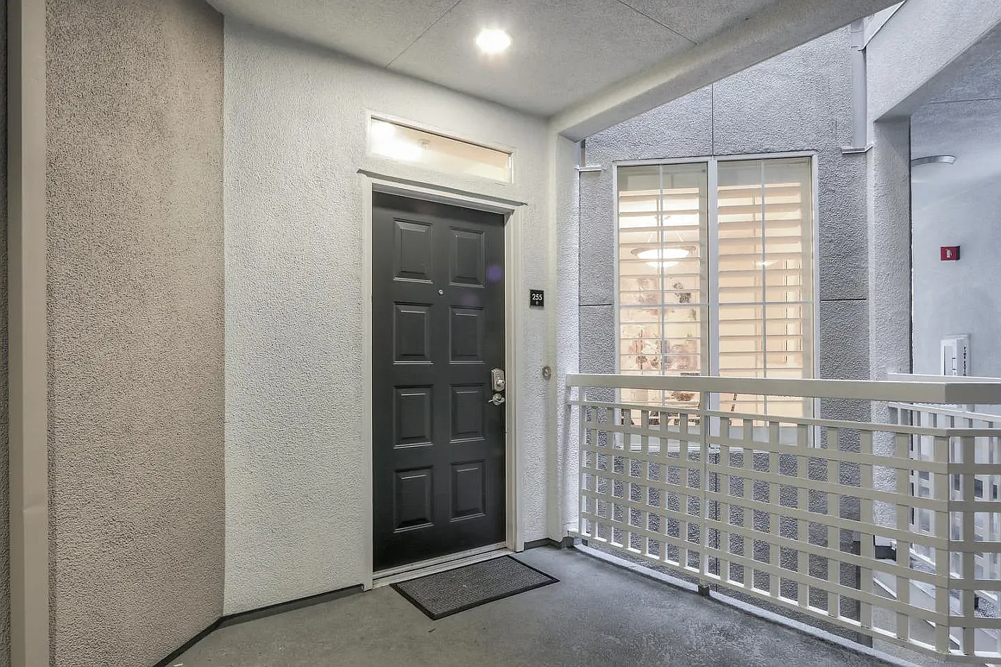 2 bed, 1148 sqft, $3,950 — Photo 2