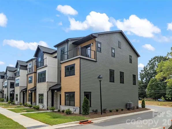 740 Falling Oak Aly #24, Huntersville, NC 28078