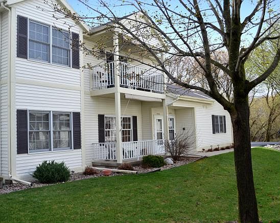 1st image of 570C Evans Dr