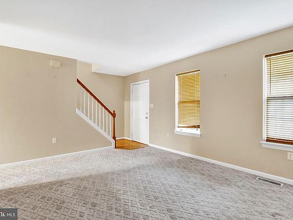 4th image of 1141 Hearthridge Ln