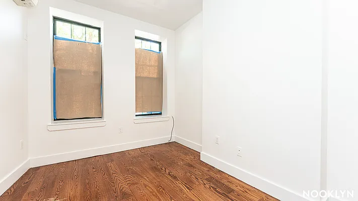 Rented by Nooklyn NYC LLC | media 18