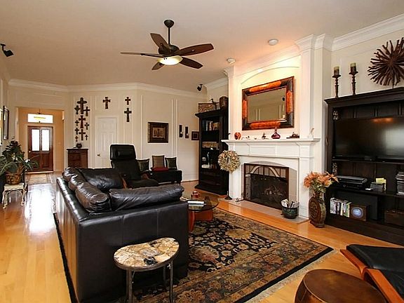 5th image of 24807 Viewridge Dr
